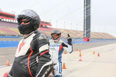 media/Oct-15-2022-Fastrack Riders (Sat) [[9a18b22502]]/Level2/Grid Shots/